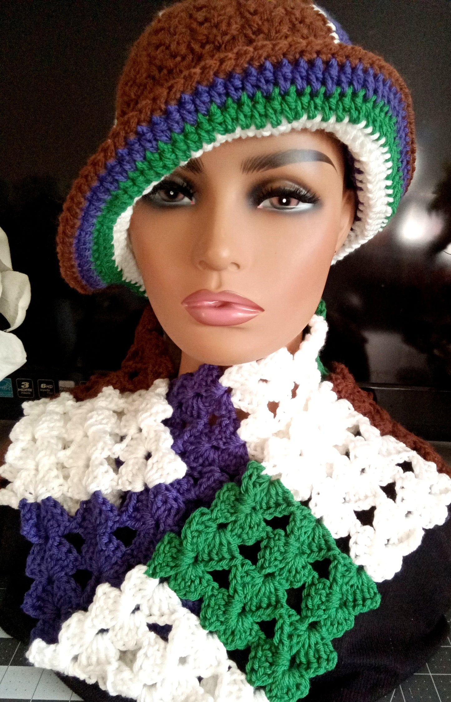 Granny Square Color Block Hat and scarf set