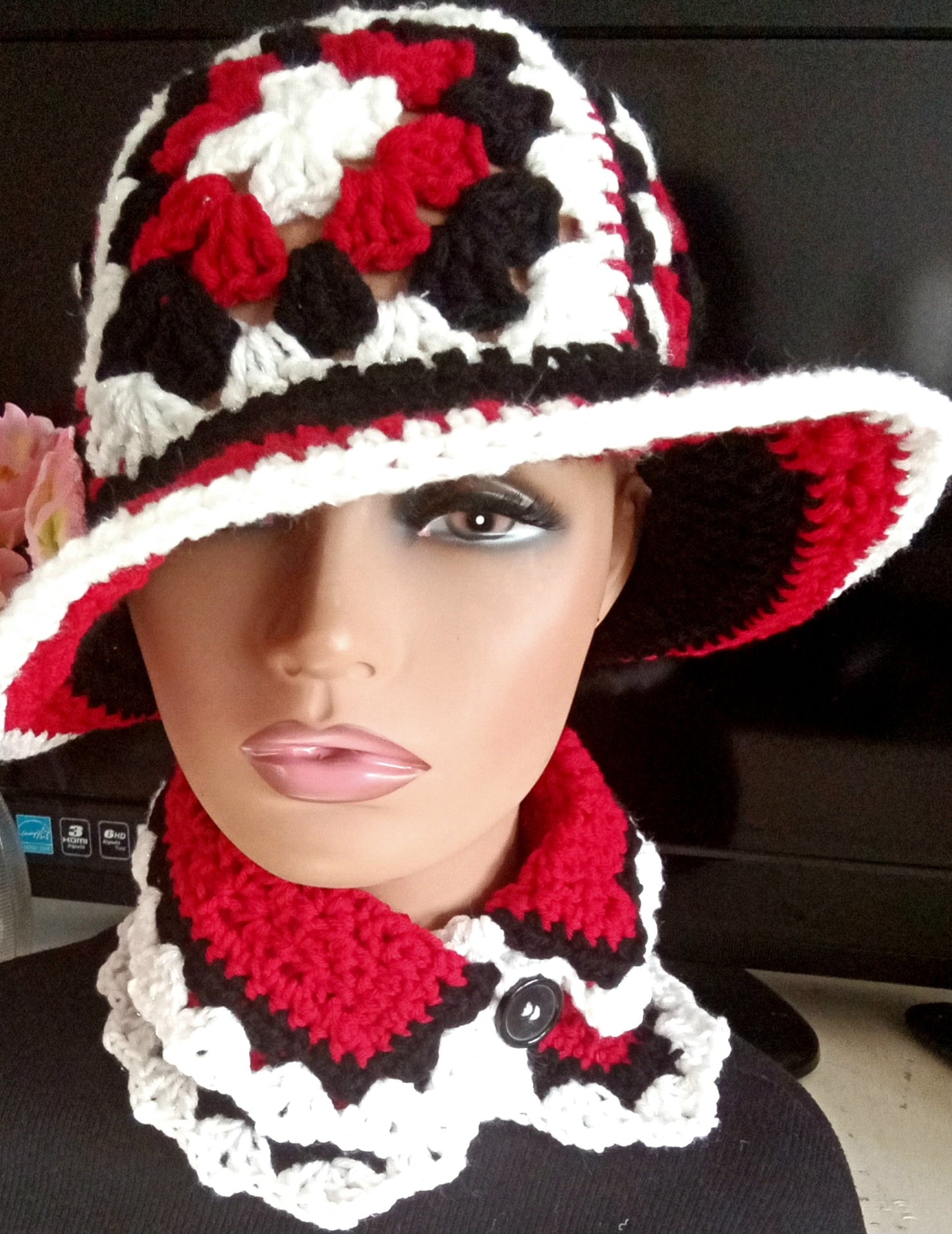 Too kute Granny Stitch Hat and Scarves Sets