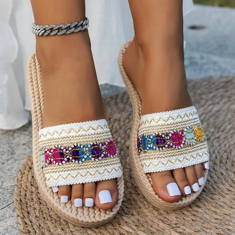 Women's Bohemian Ethnic Outdoor Flat Shoes Women Large Size Sandals Fashion Tassel Beach Slippers