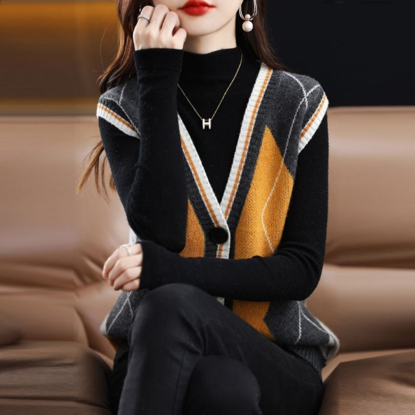 Women's New Casual Fashionable Knitted Vest Spring and Autumn Sweater Outerwear