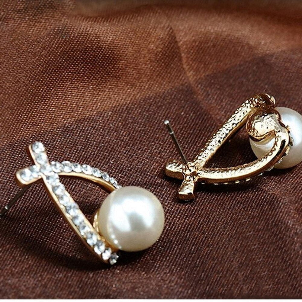 Women Elegant Gold Silver Pearl Earrings