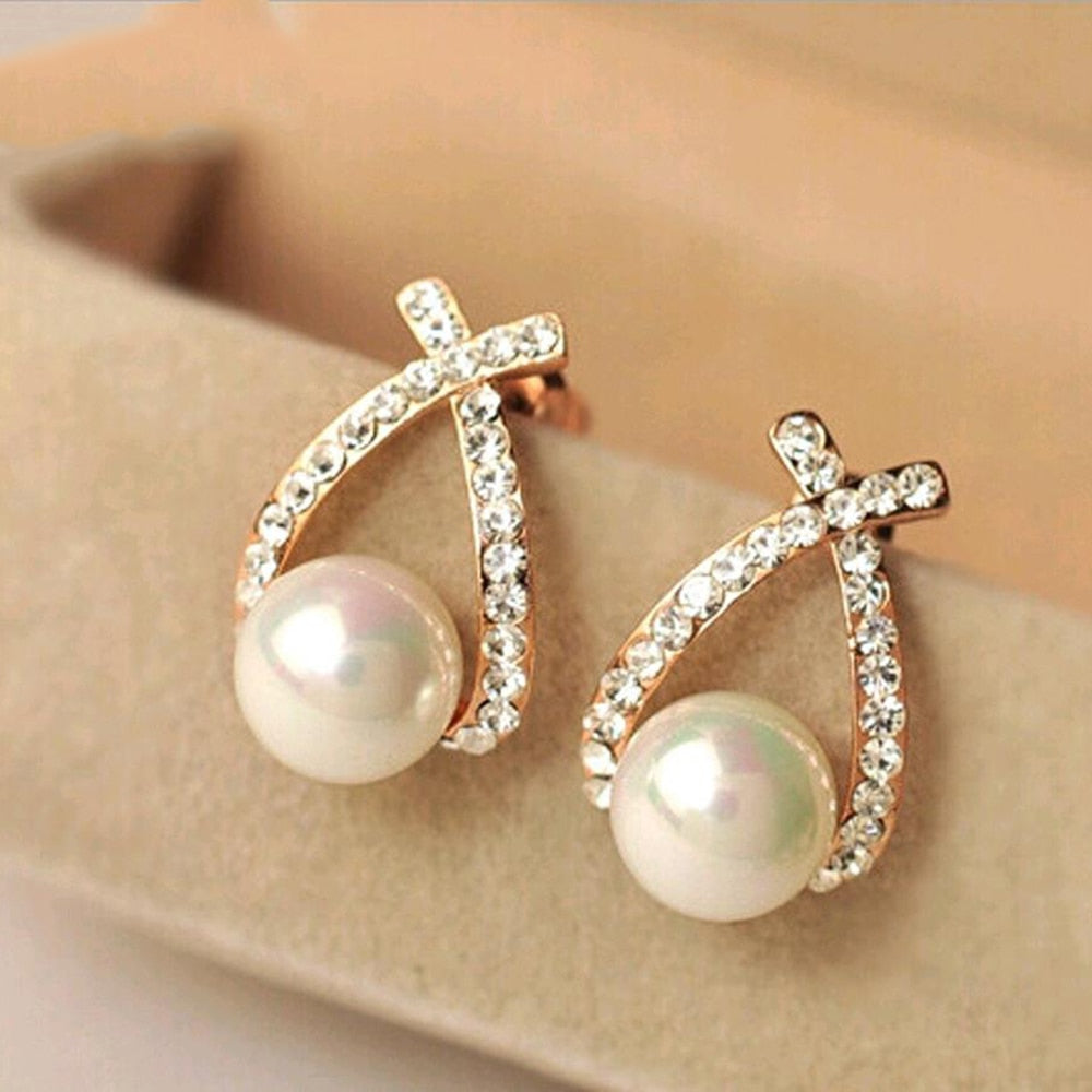 Women Elegant Gold Silver Pearl Earrings