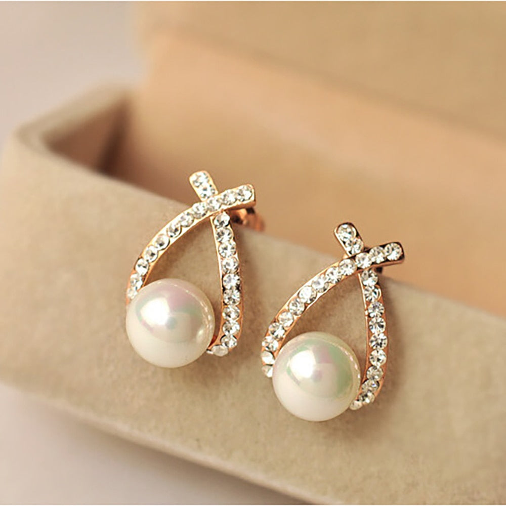 Women Elegant Gold Silver Pearl Earrings