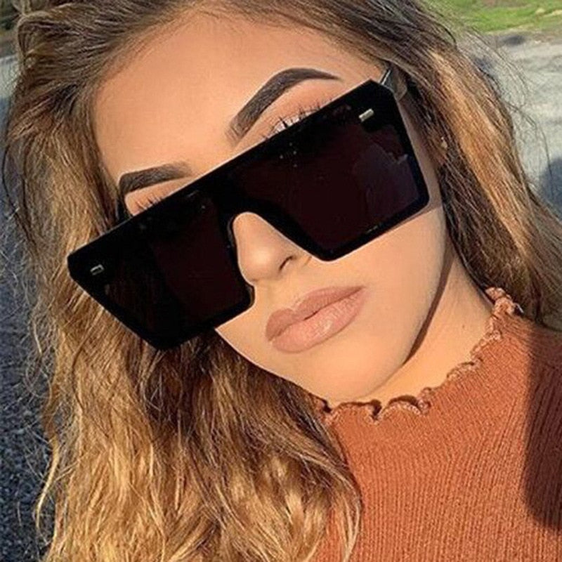 Women Vintage, Retro Oversized Square Sunglasses