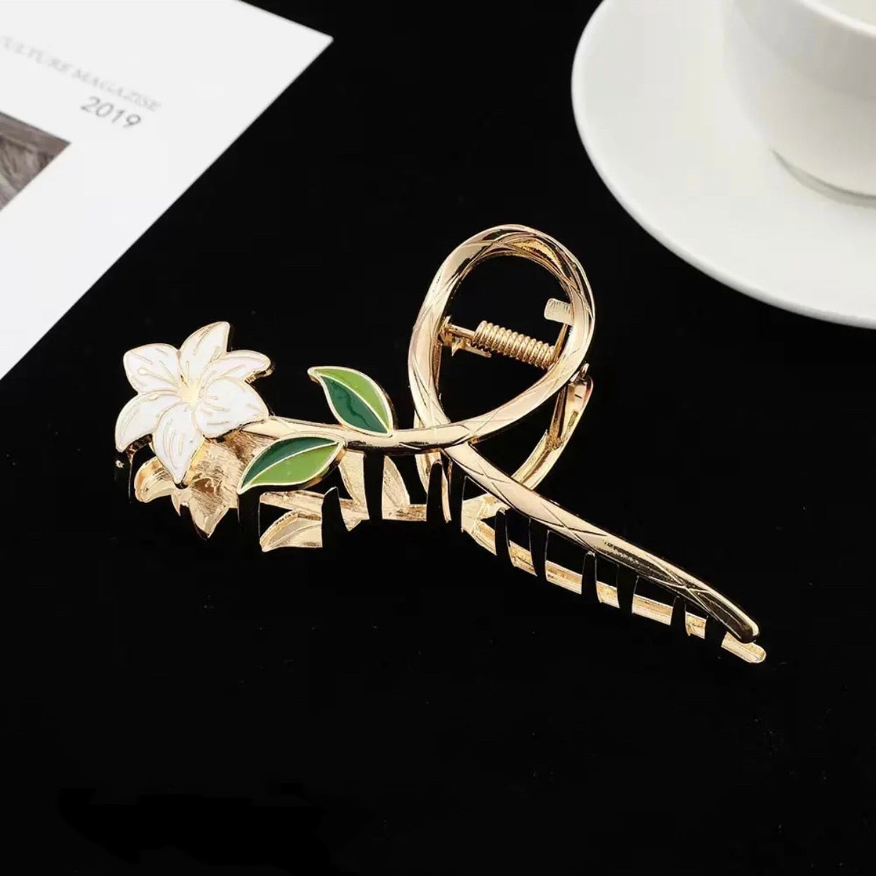 New Women Elegant Gold Flowers Hair Claw Clips Ponytail Clip Headwear hair accessories